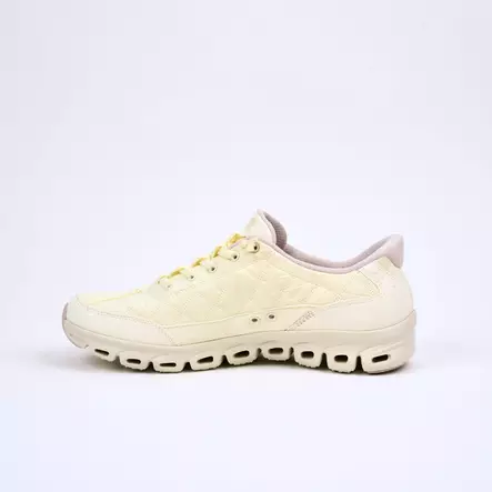 SKECHERS Slip-ins: Glide-Step-Cozy Fit At Ease-White - Naisten tennarit ja lenkkarit - 104556-OFWT - 2